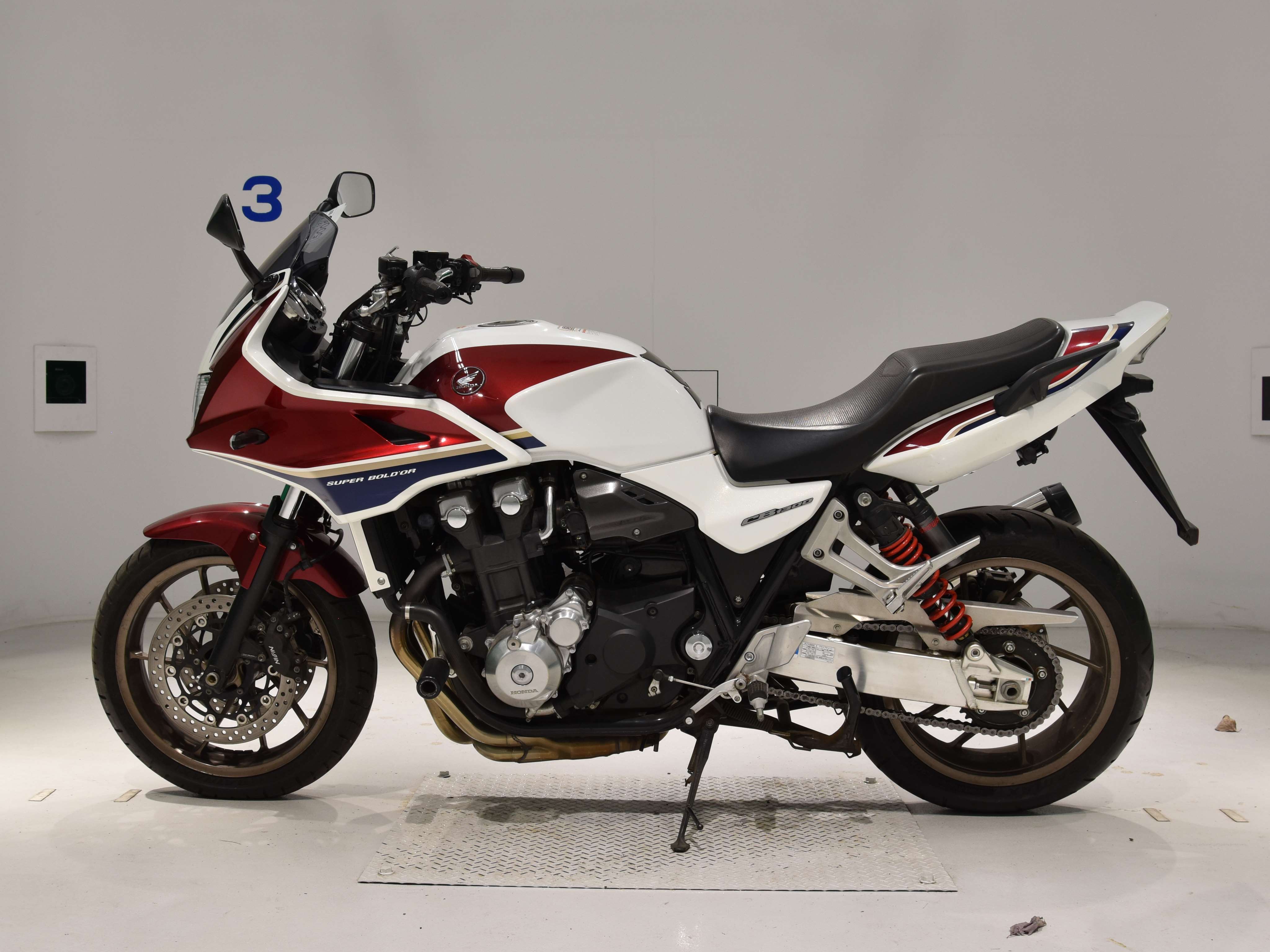 Honda cb 1300 sf. Honda cb 1300 2022. Honda cb 1300 sf. Honda cb 1300 super touring. Honda cb 1300 super four.