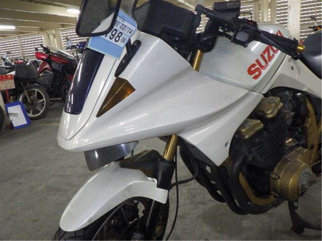 Suzuki GSX750S Katana 1984