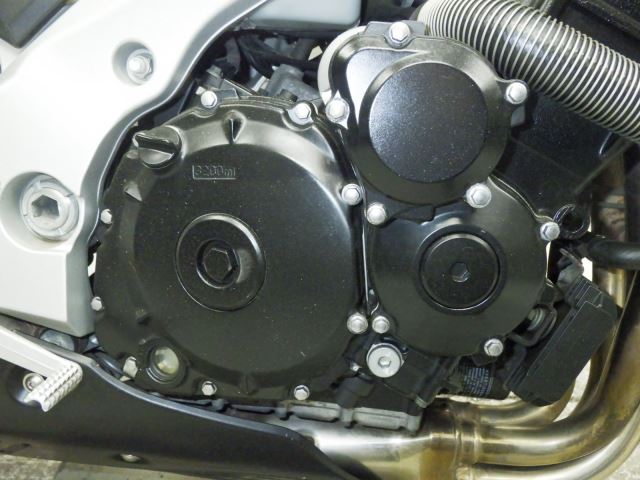 Suzuki GSR400 2008