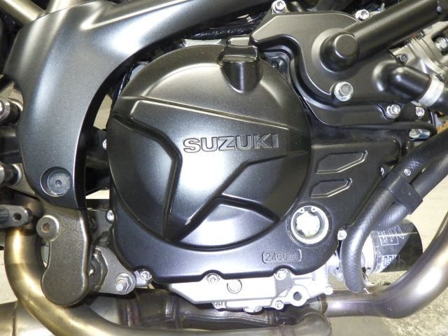 Suzuki SV650X 2022