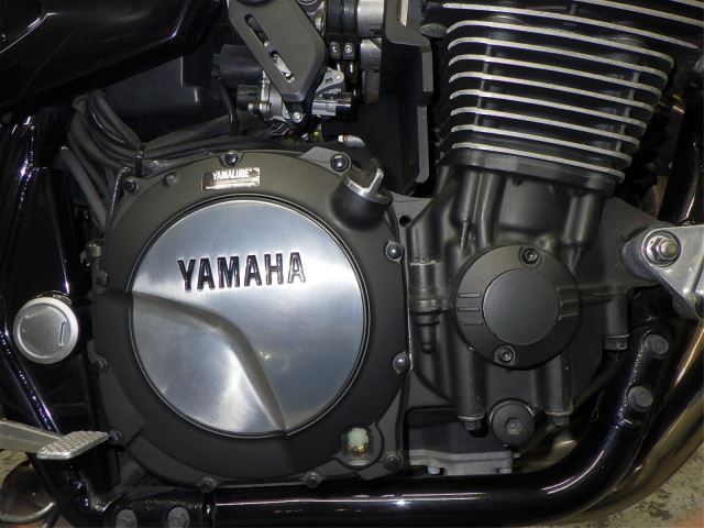 Yamaha XJR1300 2016