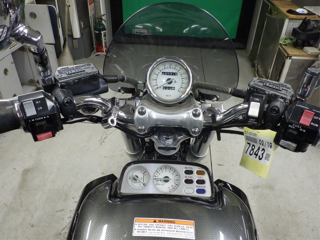 Yamaha V-Max 2001