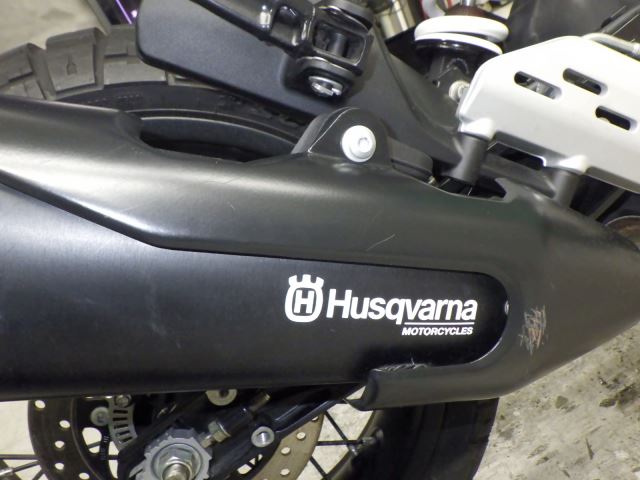 Husqvarna Svartpilen 401 2021