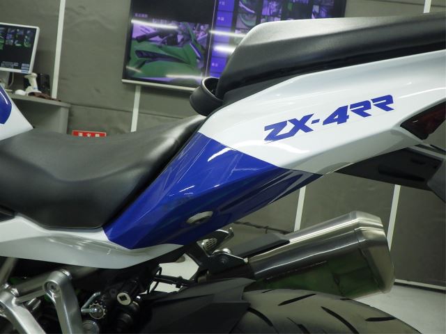 Kawasaki ZX-4RR 2024