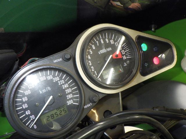 Kawasaki ZX-9R 1999