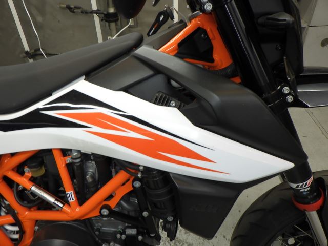 KTM 690 SMC R 2021