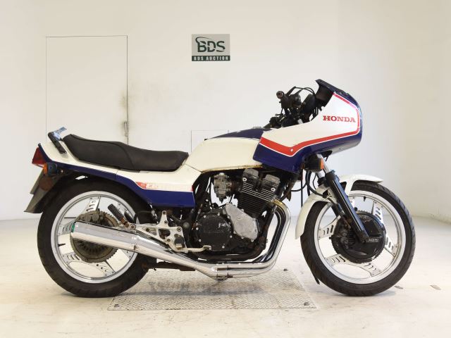 CBX550F(ﾂｳｶﾝｼｮ)