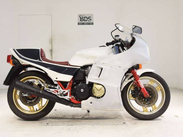 CB1100R(ﾂｳｶﾝｼｮ)