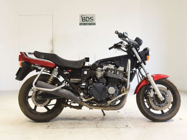 CB750-2K(ｼｮﾙｲﾅｼ)